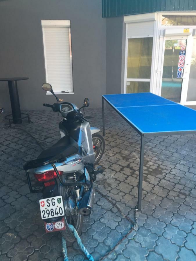 Hostel -Hotel Granat Rivne City Εξωτερικό φωτογραφία